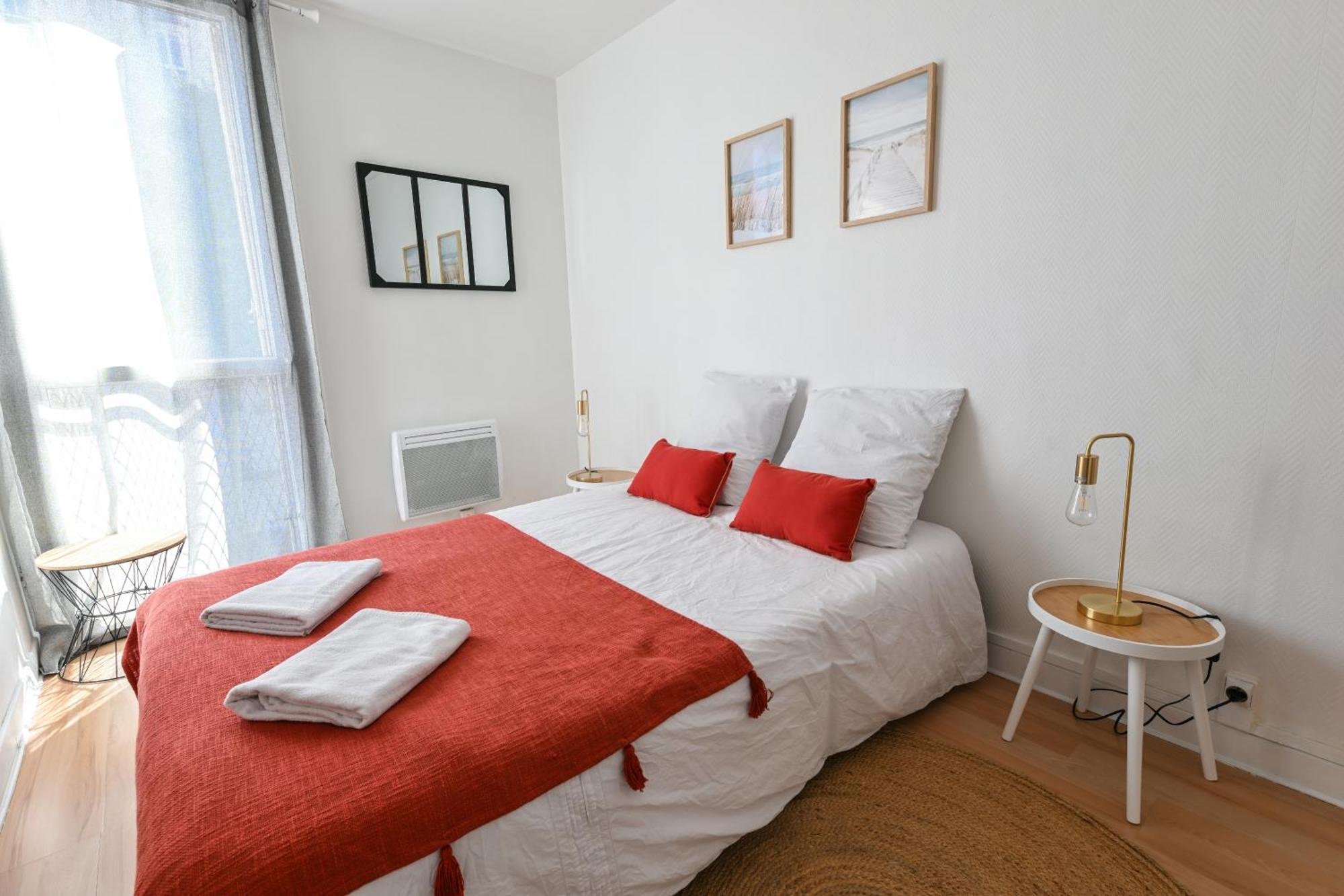Grand Appartement Avec Balcon Hyper - Centre 塔布 外观 照片